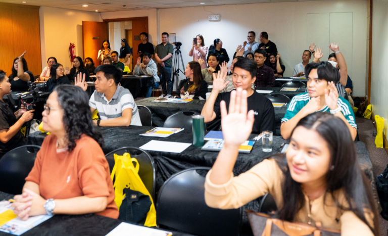 Filipino students at the first PTE Academic Masterclass in Manila